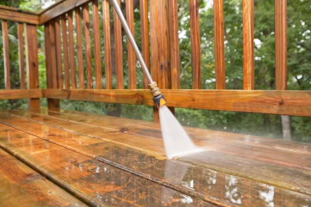 Best Gutter Cleaning  in Happy Valley, CA